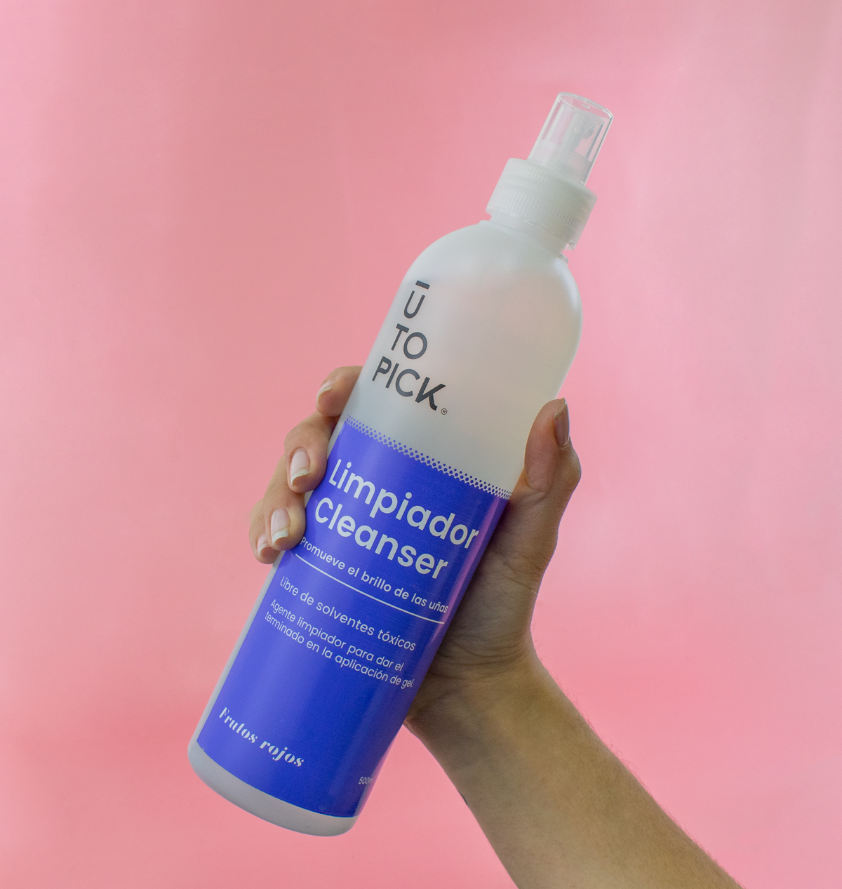 Cleanser 500 ml en manos